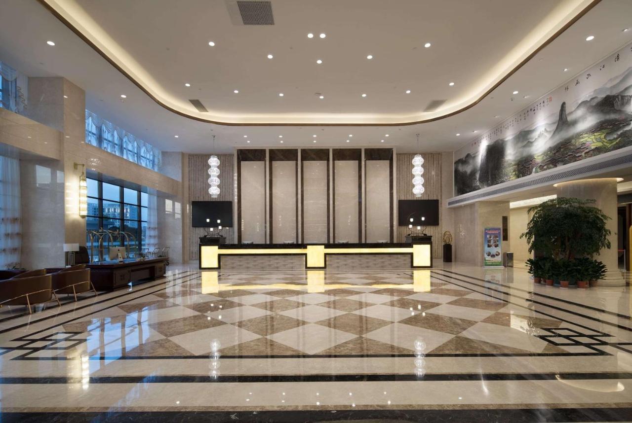 Ramada Plaza By Wyndham Enshi Hotel Exterior photo